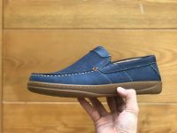 Mã 105 vừa cập bến 11 đôi ạ.