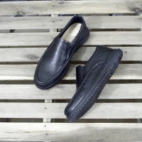 Phát hiện ngay những dấu hiếu xuống cấp của giày da nam